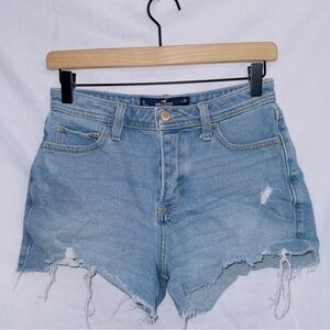 Hollister Vintage Stretch Light Wash Denim High Rise Button Fly Mom Fit Shorts